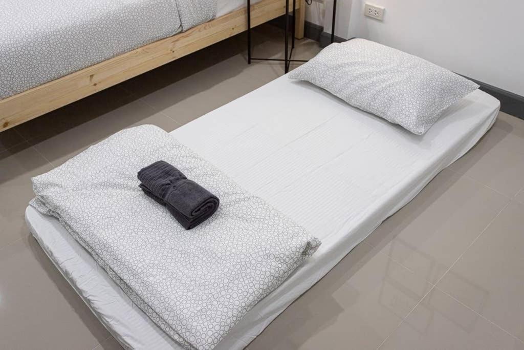 P2 Silom Large 2Beds Full Kitchen Wifi 4-6Pax Apartment Bangkok Bagian luar foto